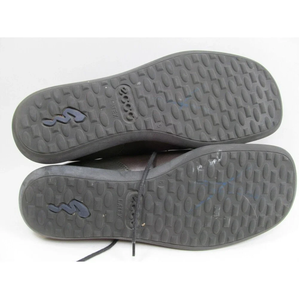 Ecco women brown